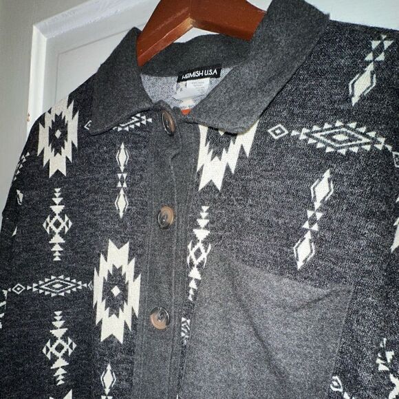 Aztec Shacket Size Small - Picture 4 of 10